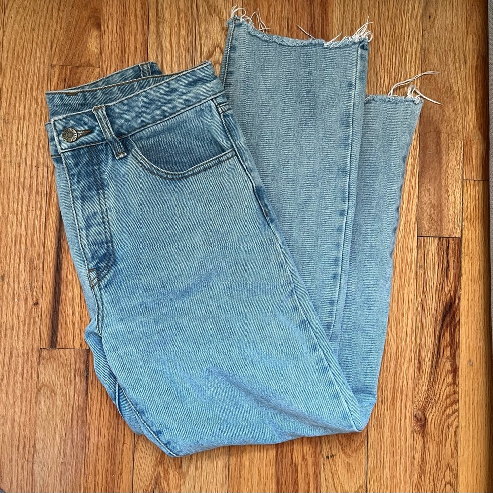 Brandy Melville Light Wash jeans